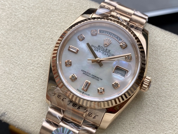 激安ロレックス背面デザイン